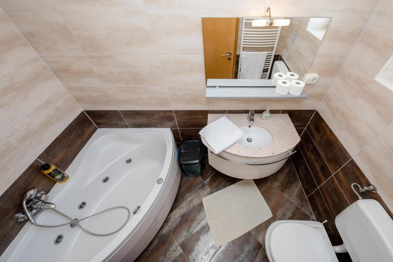 Double Room Supetarska Draga - Gornja 11579A Rab Town Kültér fotó